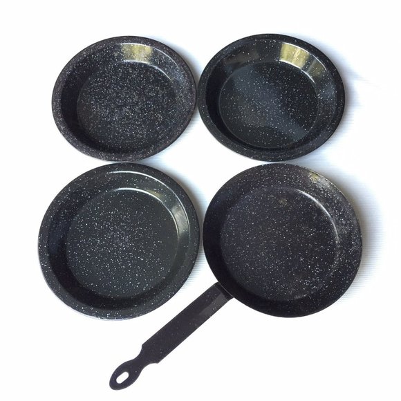 Unbranded Other - Black Speckled Enamelware Metal Dinner Plates & Frying Pan Skillet Camp Hike Set